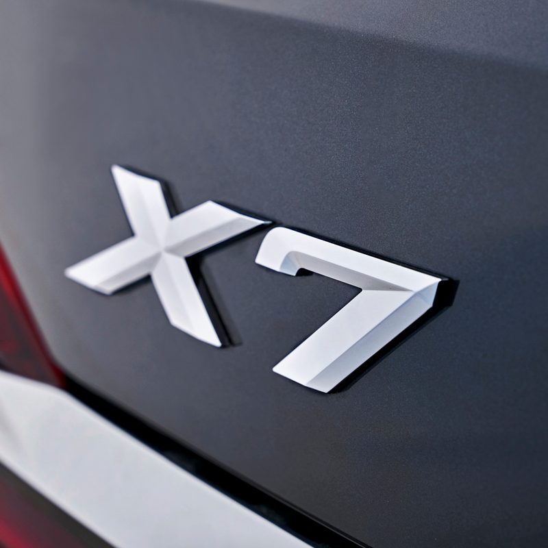 bmw x7 suv sport activity vehicle news 2019 16