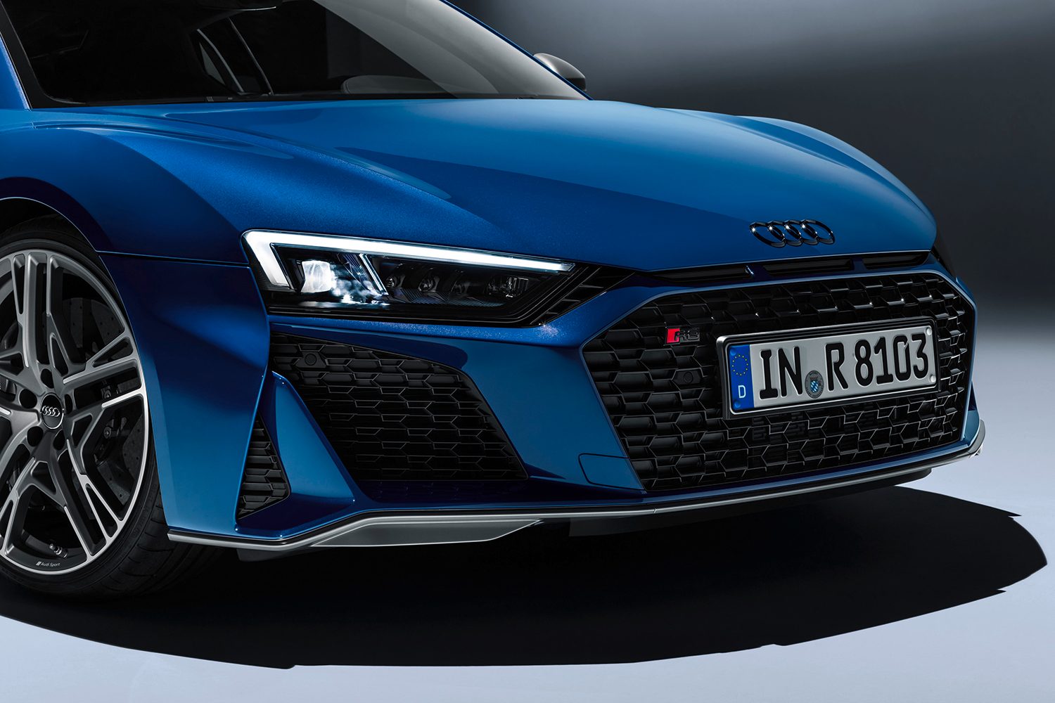 Audi R8 Coup&eacute;