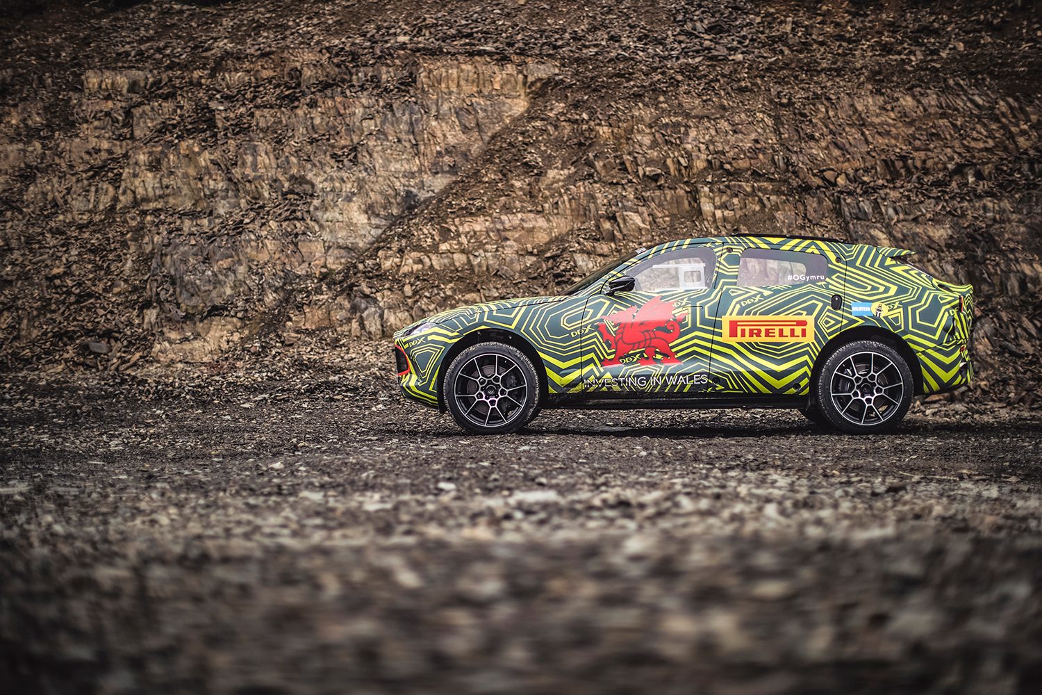 Aston Martin DBX SUV 2018