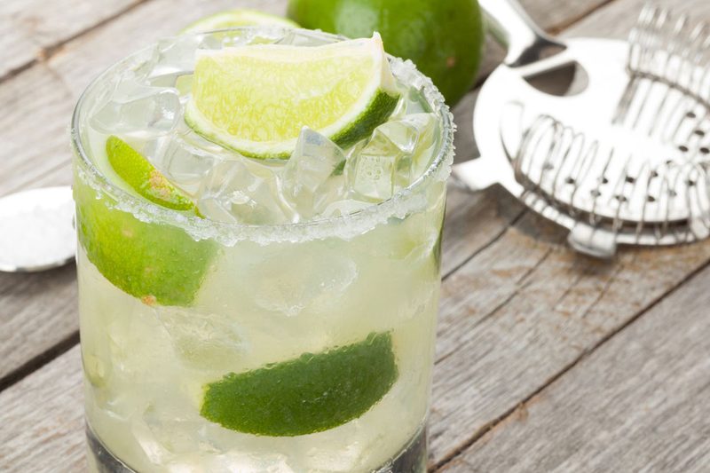margarita cocktail lime