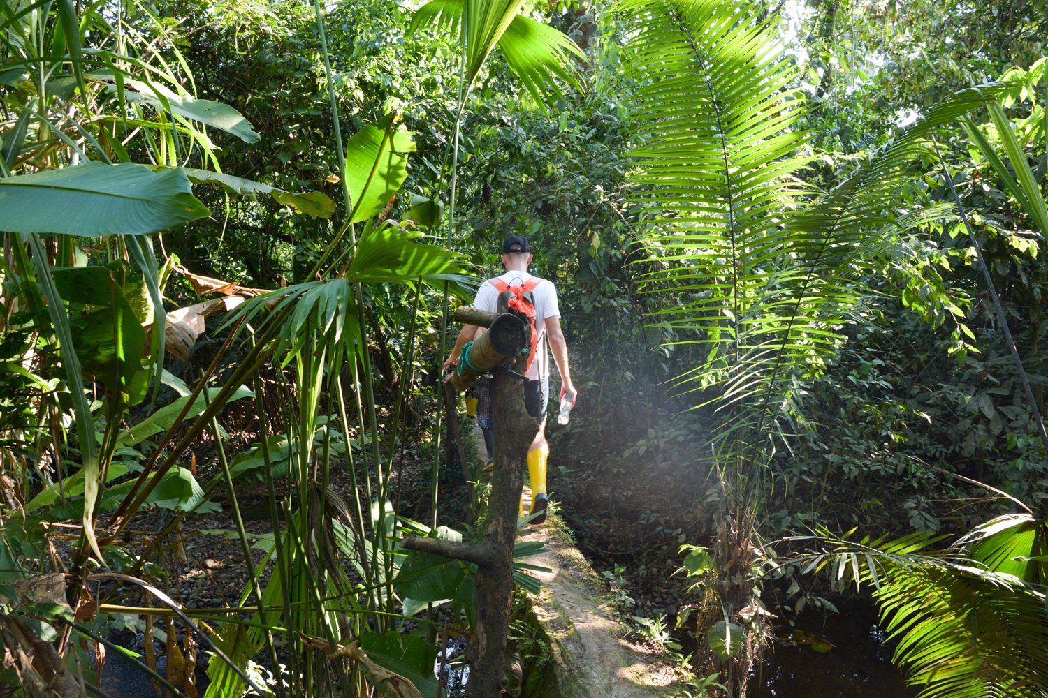 contiki tours me and we ecuador travel experience to minga learning center 1717