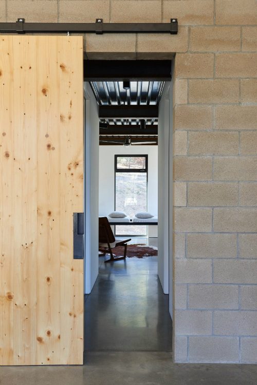 sawmill house olson kundig desert abode vertical 3