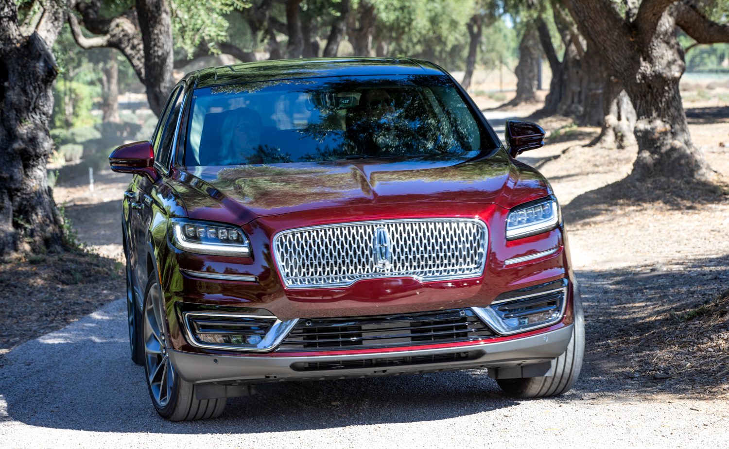 2019 lincoln nautilus black label review 58