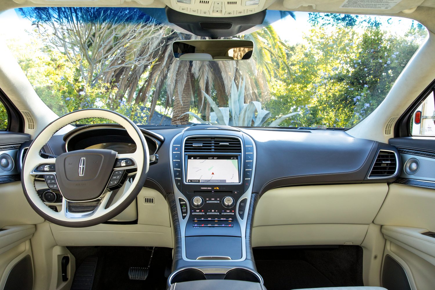 2019 lincoln nautilus black label review 78