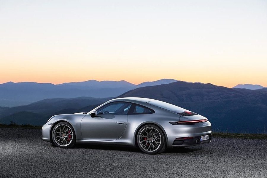 2020 posche 911