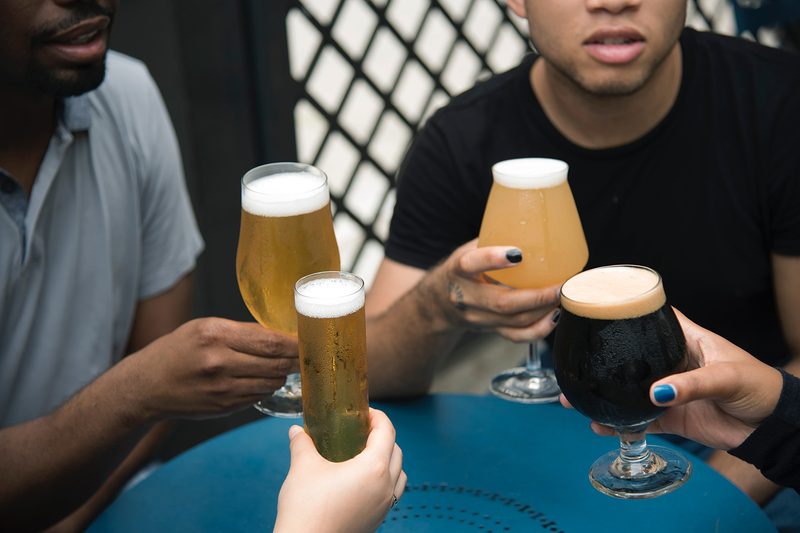 craft beer drinks cheers