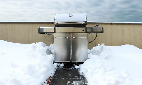 gas propane grill barbecue snow winter