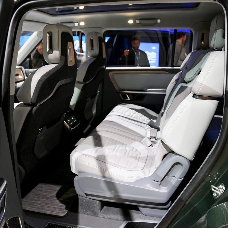 biggest reveals la auto show 2018 rivian r1t pickup 21