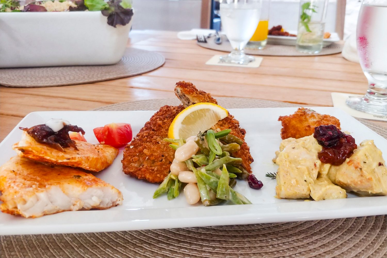barbados bars restaurants distlleries guide variety of seafood including flying fish 18