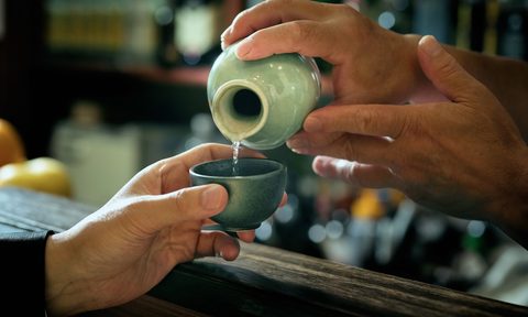 Pouring sake