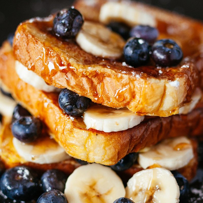 French toast with blueberries and bananas