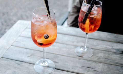 porto tonico aperol spritz cocktail wine glass