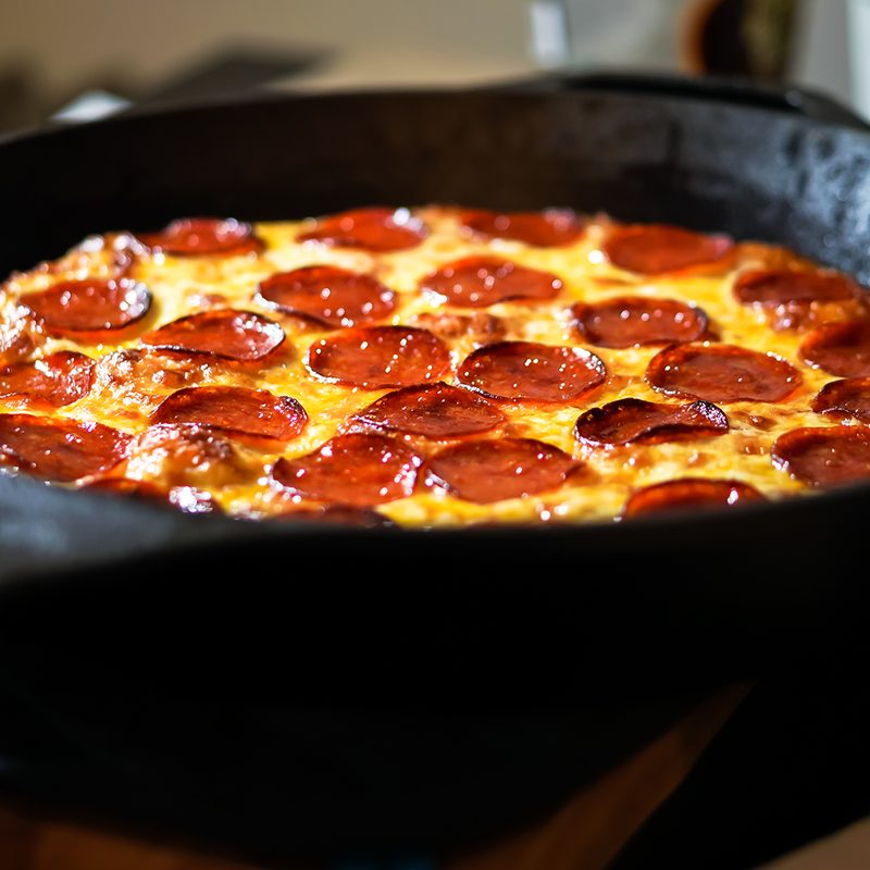 Skillet pepperoni pizza