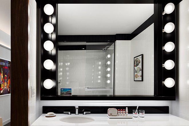 hotel twa terminal jfk airport model bathroom