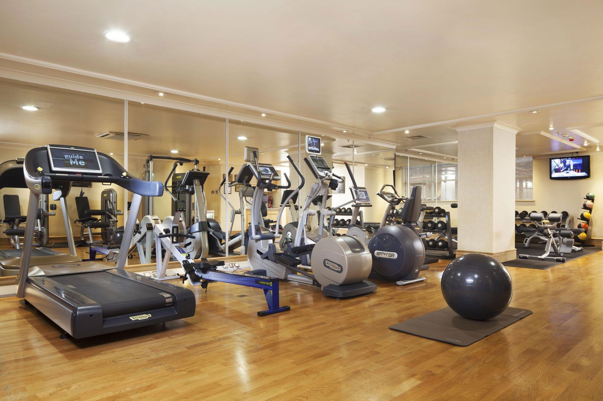 review conrad dublin ireland hotel gym