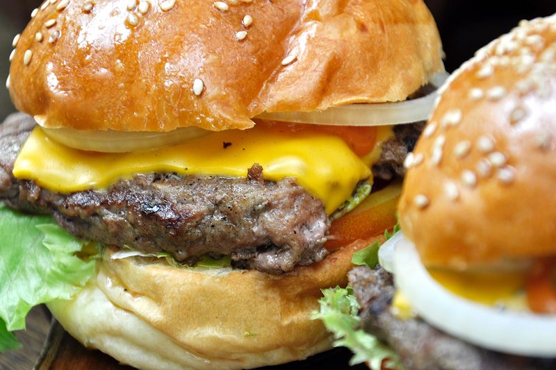 simple burger recipe cheeseburger