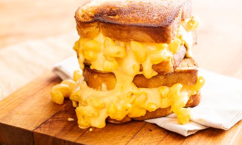 mac and cheese grilled cheese sandwich