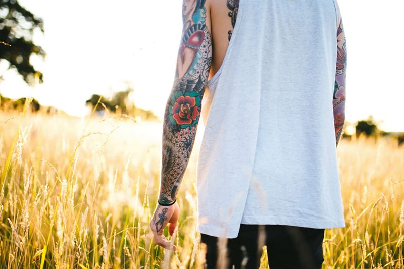 tattoo-loose-clothing-sun