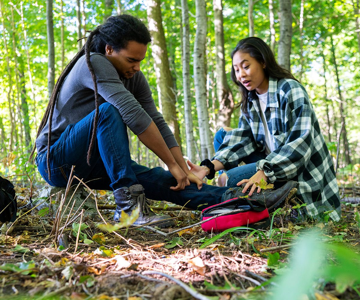 wilderness first aid broken bones