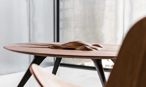 discommon aston martin coffee table 3