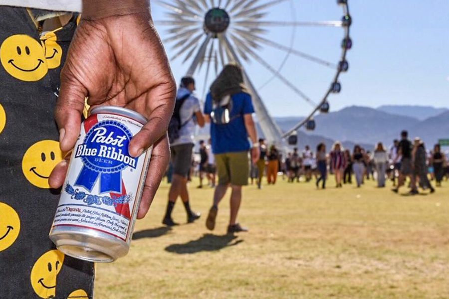 pbr pabst blue ribbon beer can