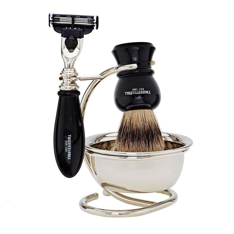 Truefitt & Hill Regency Collection on a white backdrop.