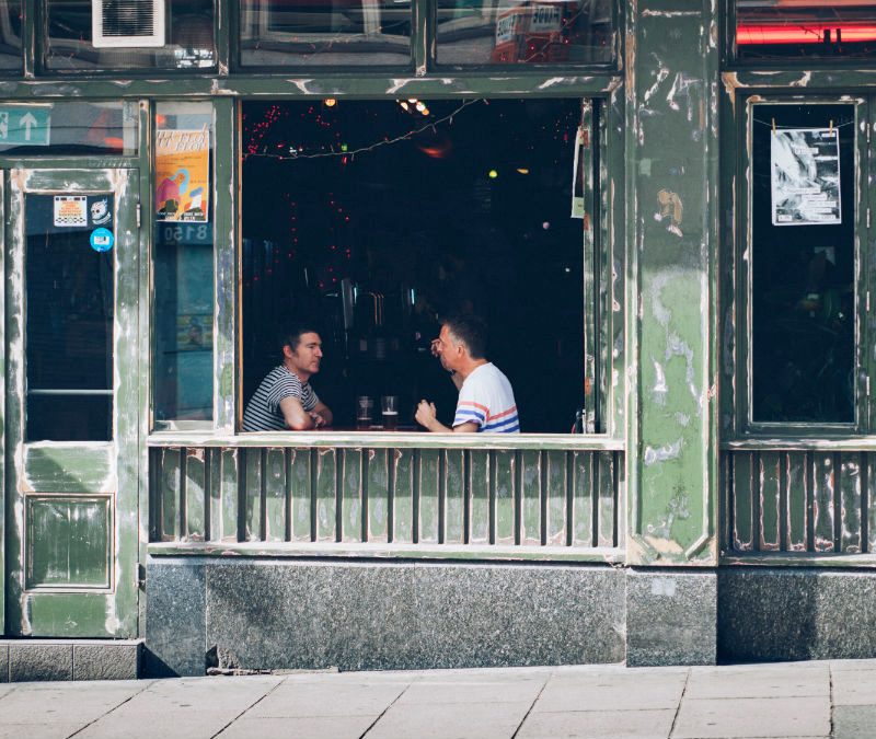 dive bar pub conversation