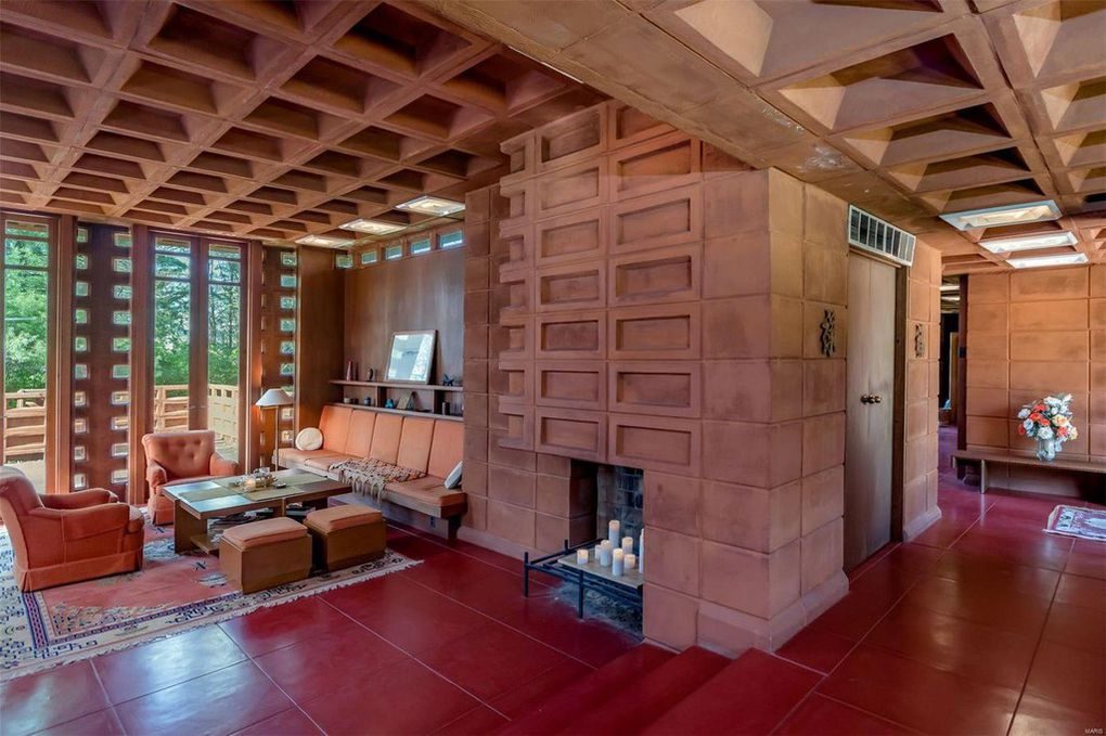 frank lloyd wrights perfectly preserved pappas house hits the market 3