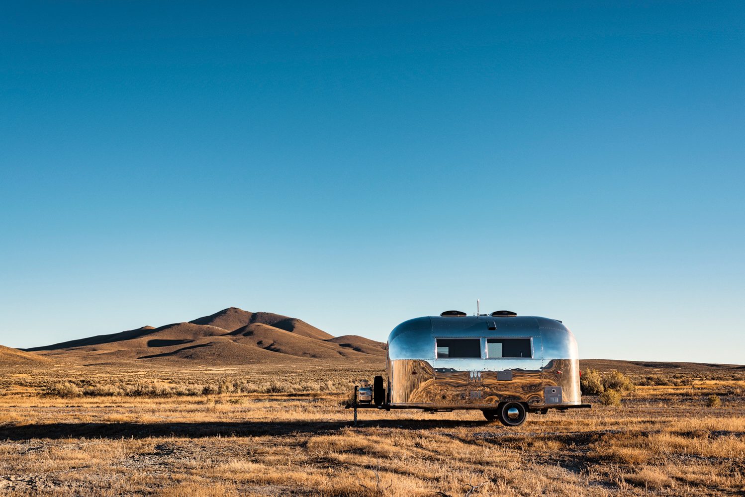 Airstream Bambi II Mobile Office