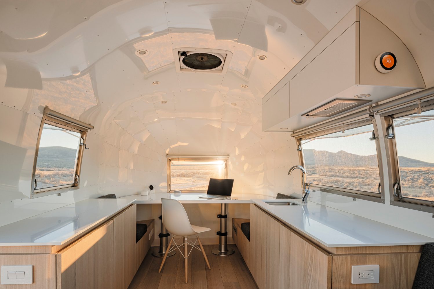 Airstream Bambi II Mobile Office