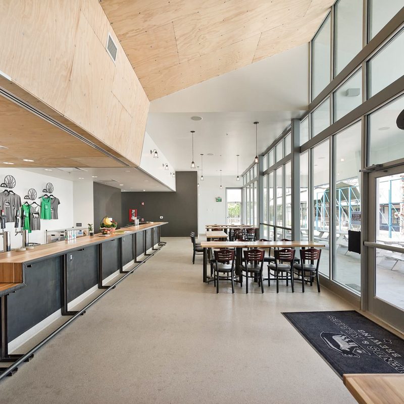 friends and allies brewery interior
