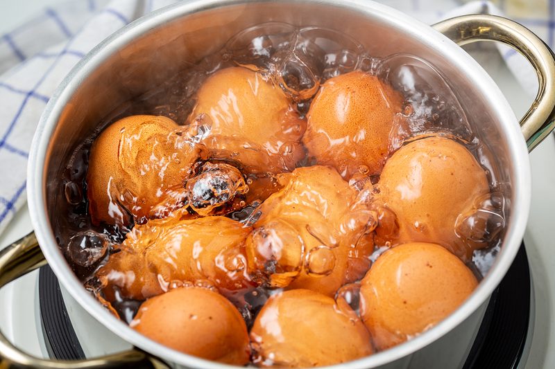 how to hard boil an egg