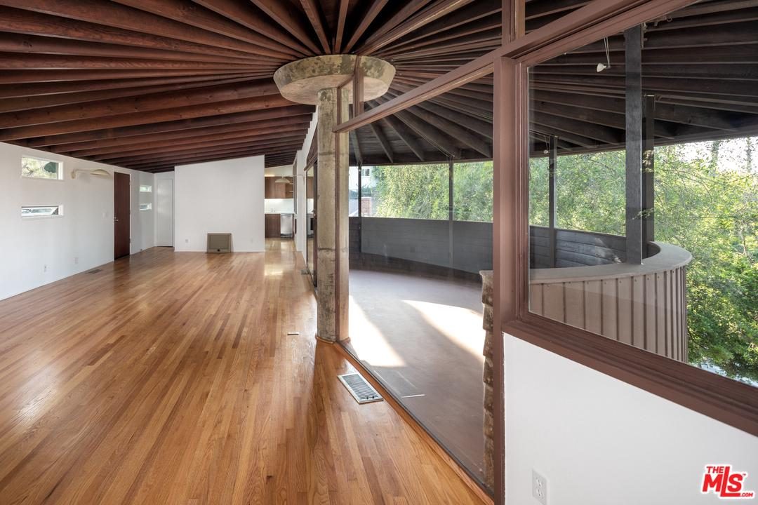 john lautner foster house for sale 2f7032ff7f65ddfce7c892e32a1b8408ab938223 original