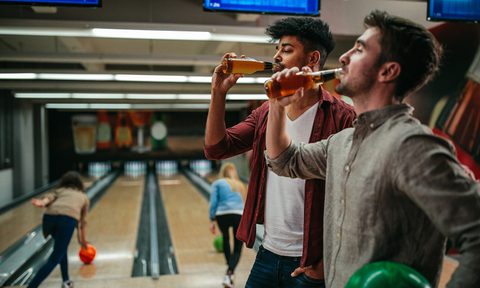 bowing beer