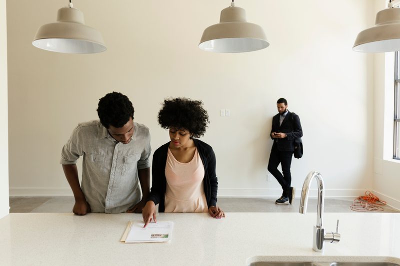 Research Neighborhoods - Tips for buying your first home