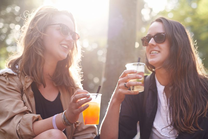 cider drink friends