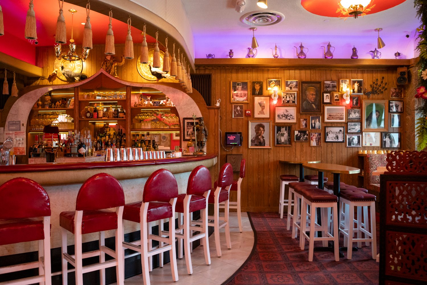 turks inn midwestern supper club the turk  s brooklyn credit max schwartz5