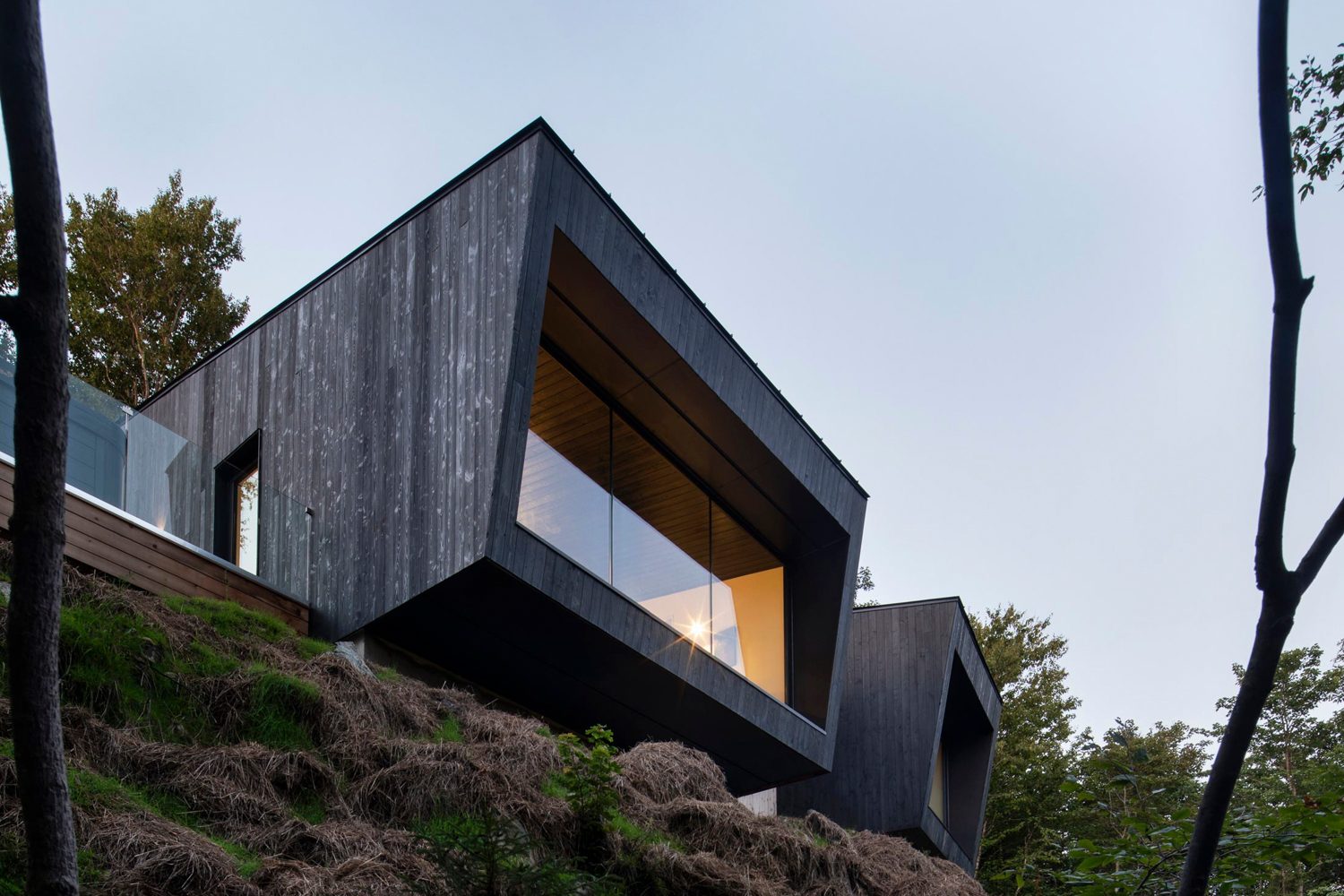 la binocle cabin nature humaine crowhill 22