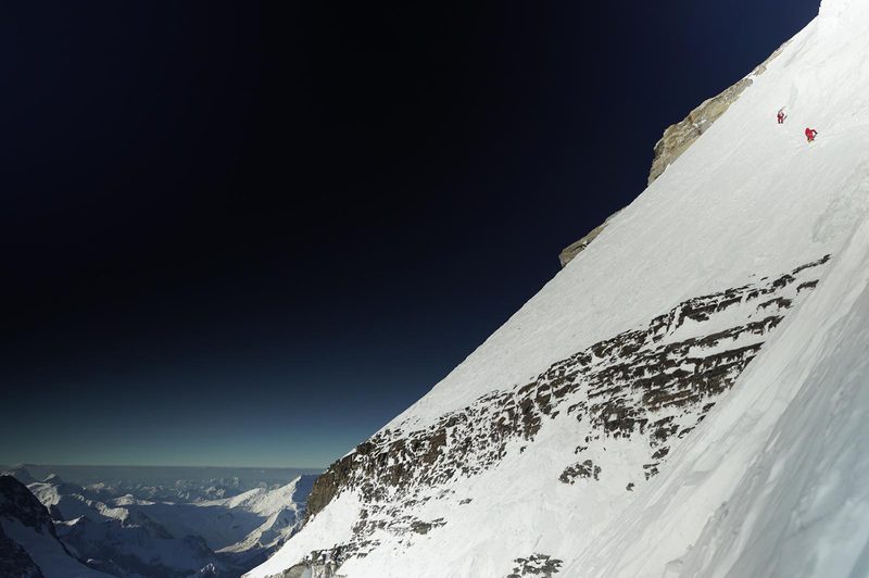 k2 esteban topo mena