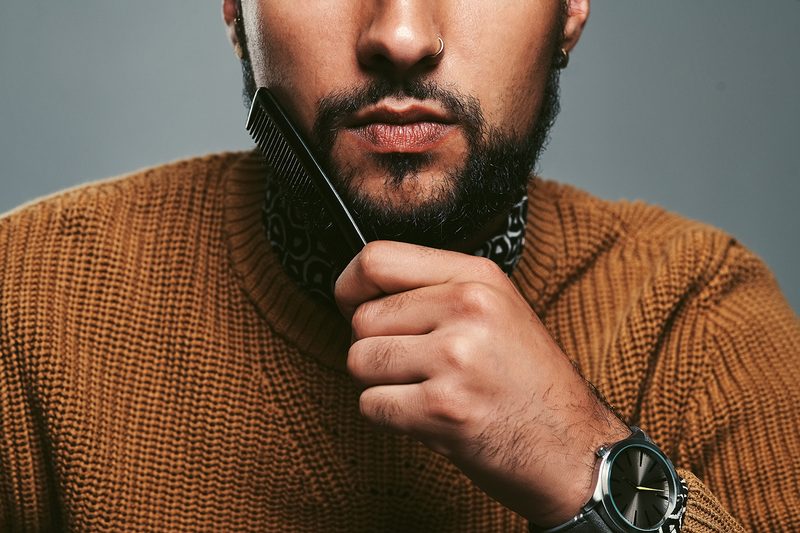 beard comb.