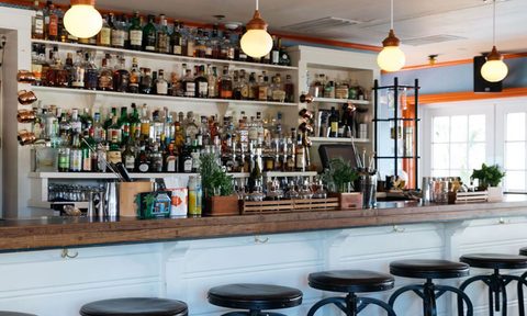 27 Restaurant and Bar