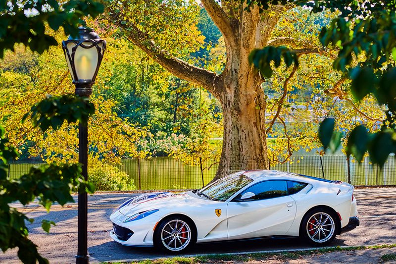 Ferrari 812 Superfast Tailor Made