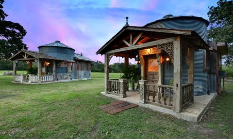 silos 159 vrbo round top texas convertedgrainsilo 1