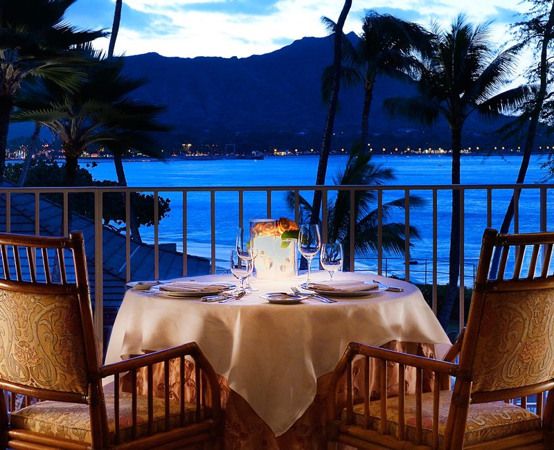La Mer restaurant Halekulani hotel.