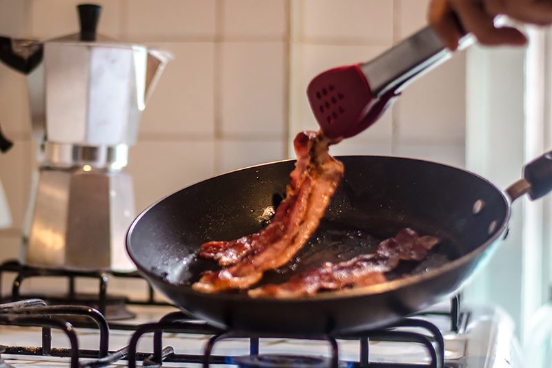 bacon frying skillet pan