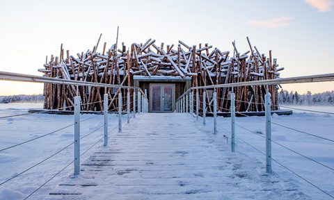 Arctic Bath complete snow