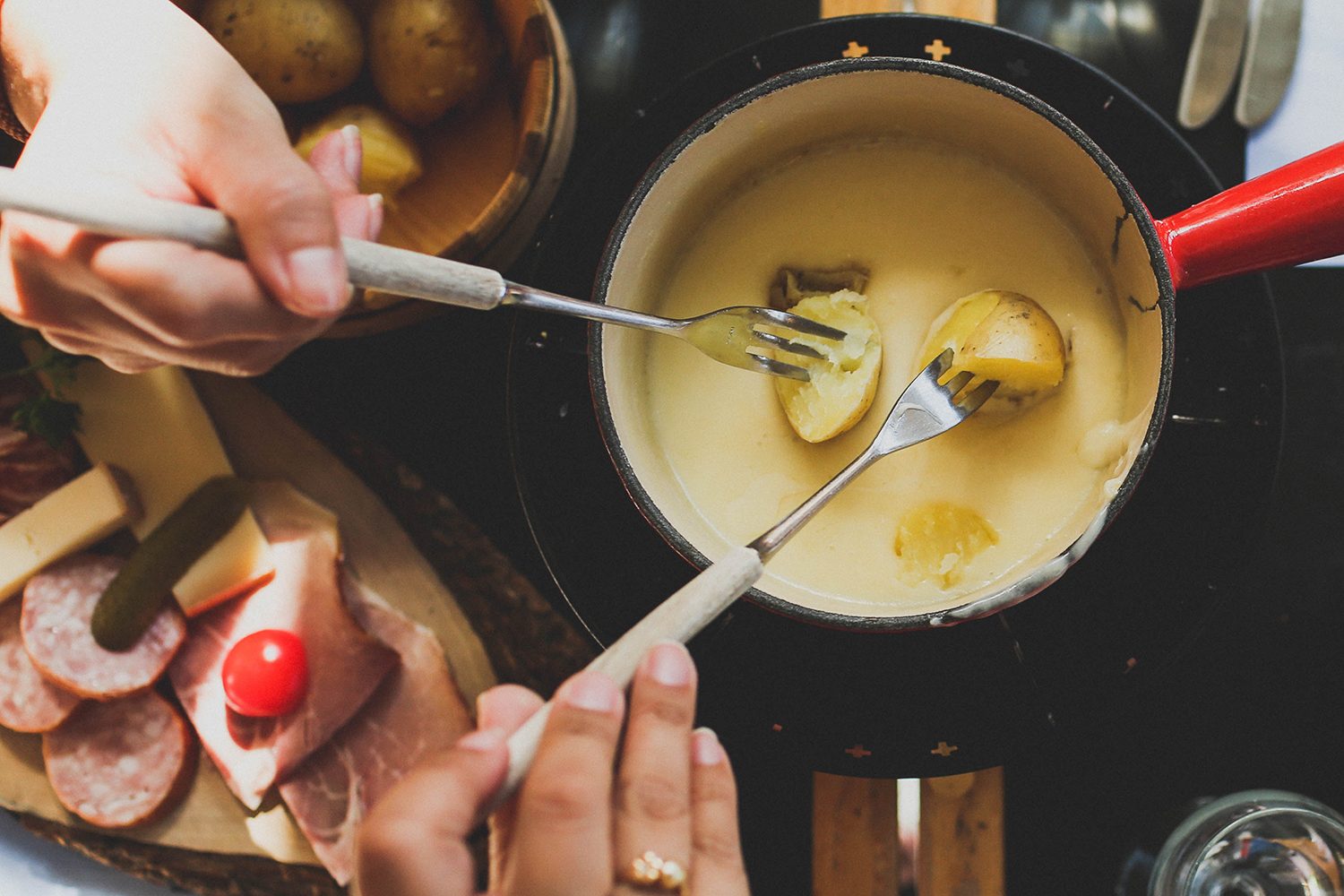 cheese fondue potato dip