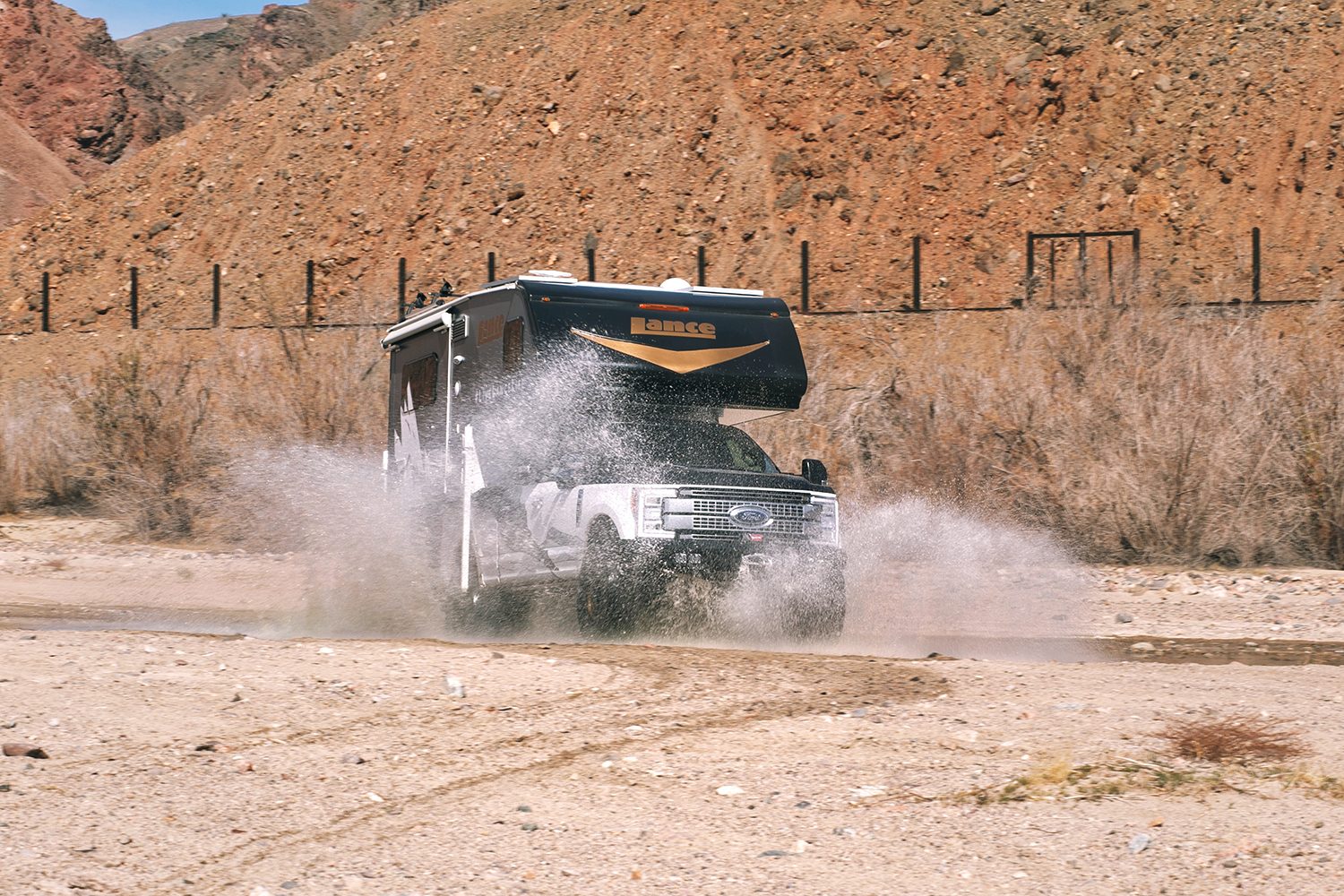 Lance Camper Altimeter