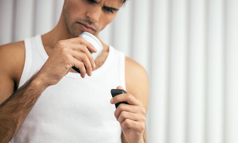 deodorant vs antiperspirant