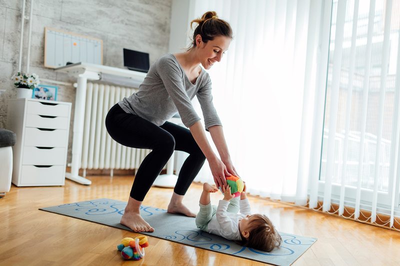 fitness at home standing squat